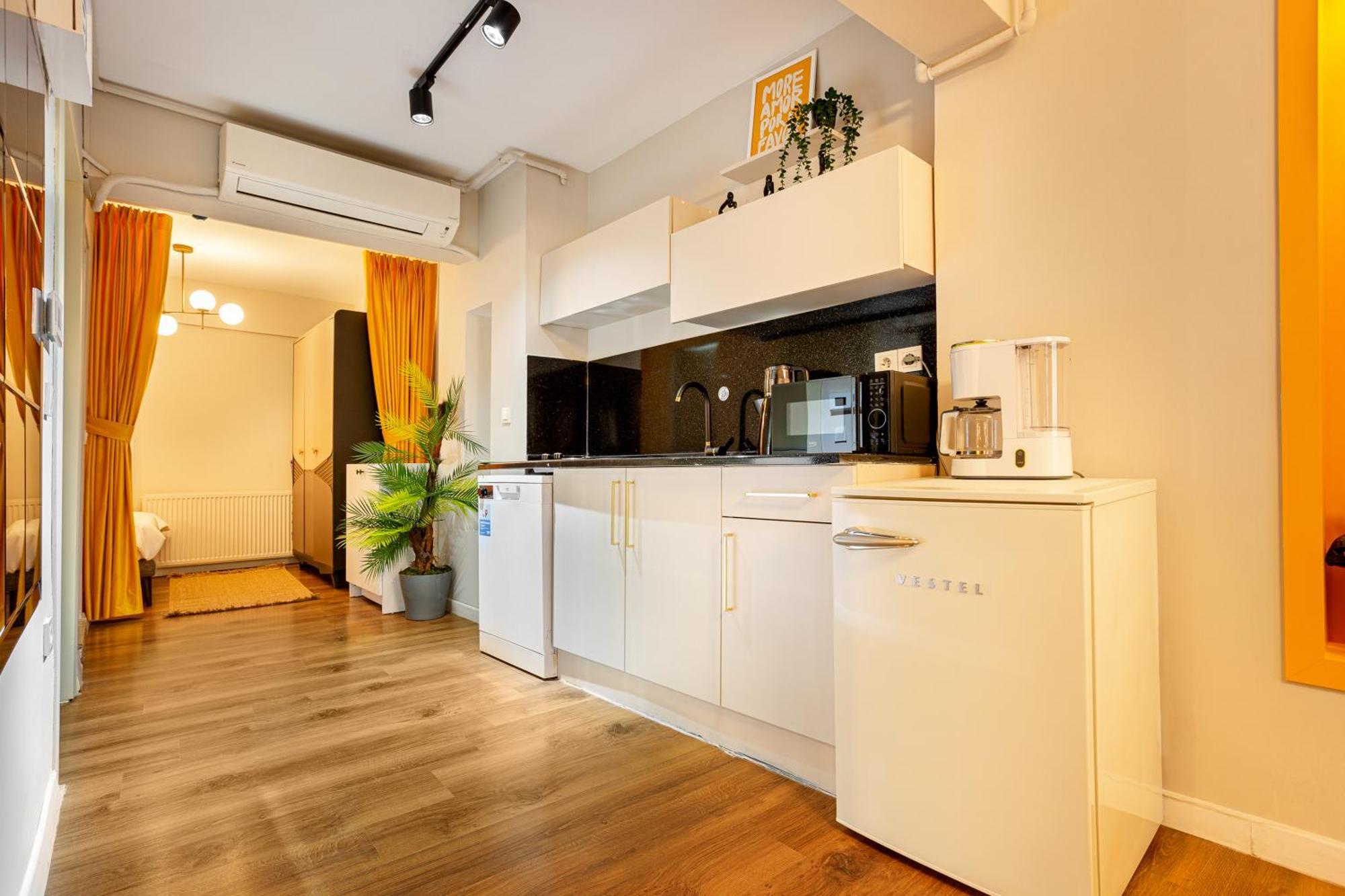 Port Galata Suites Istanbul Exterior photo