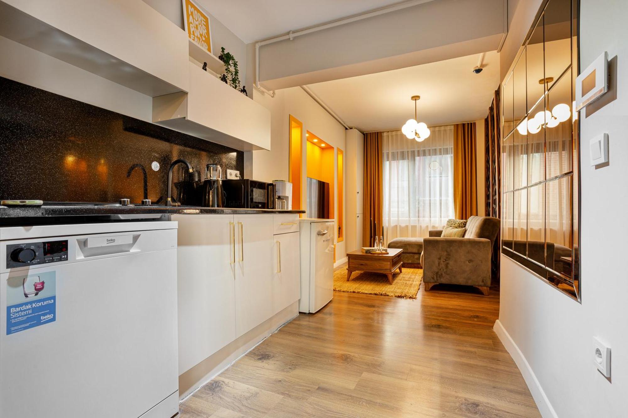 Port Galata Suites Istanbul Exterior photo